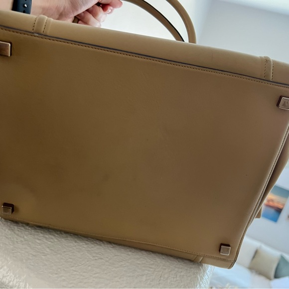 Celine Medium Luggage Phantom Handbag 👜🤎 - Picture 9 of 12